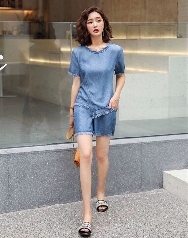 BỘ JEAN ĐÙI PHỐI LAI TUA RUA